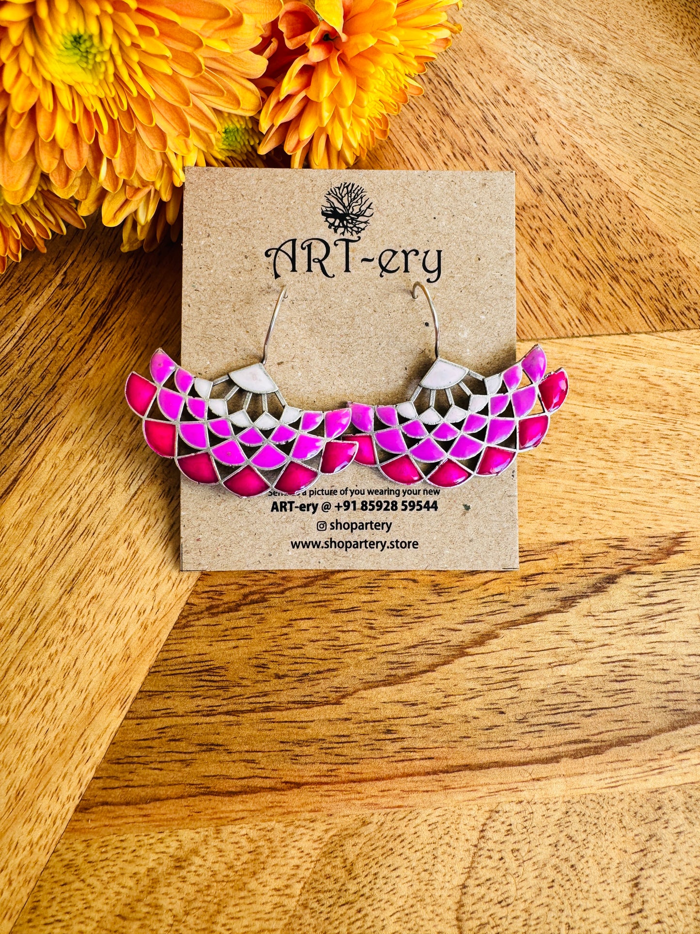Enamel oxidised silver earring - Pink and white