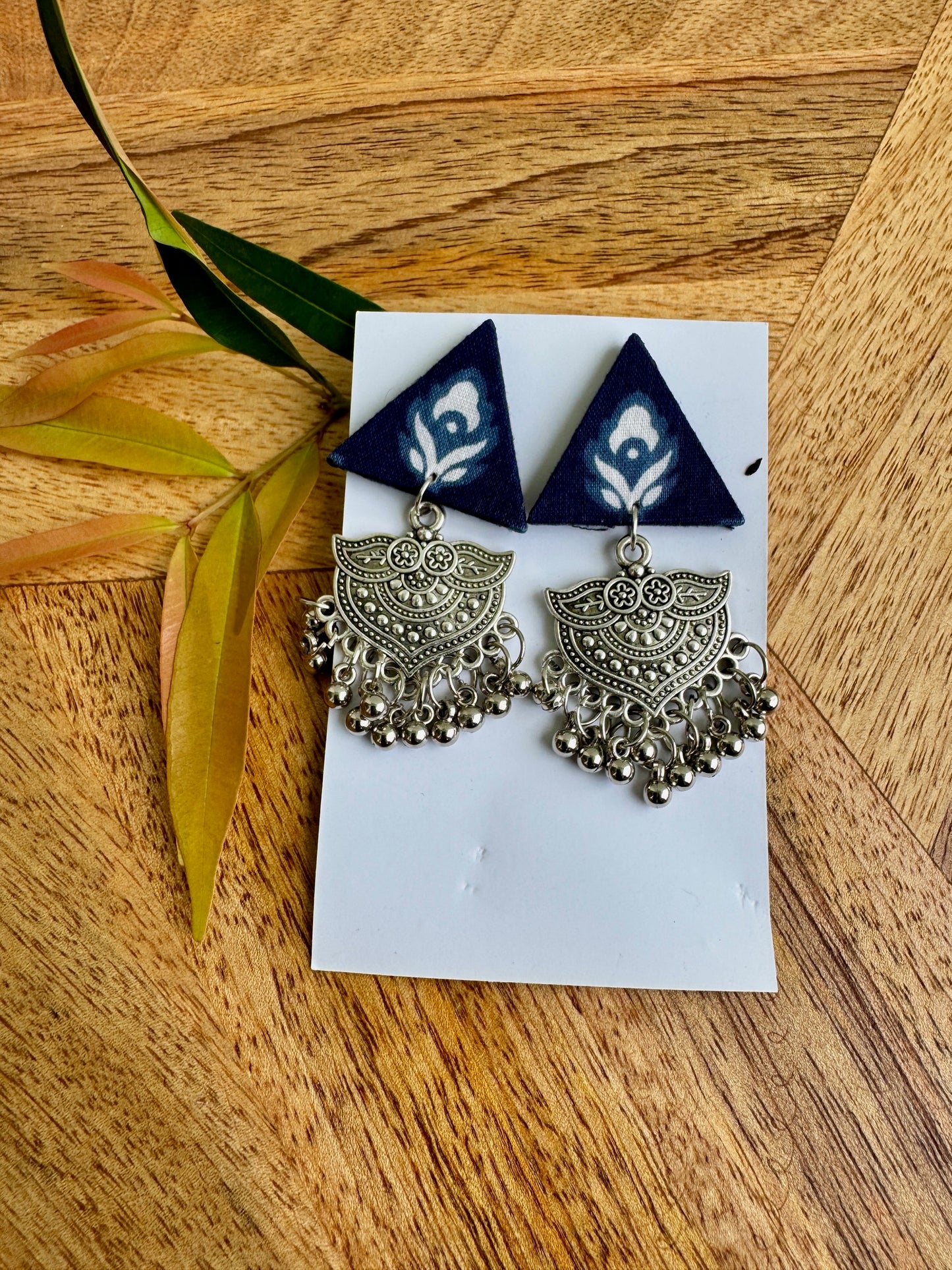 Fabric earrings Triangular blue tone