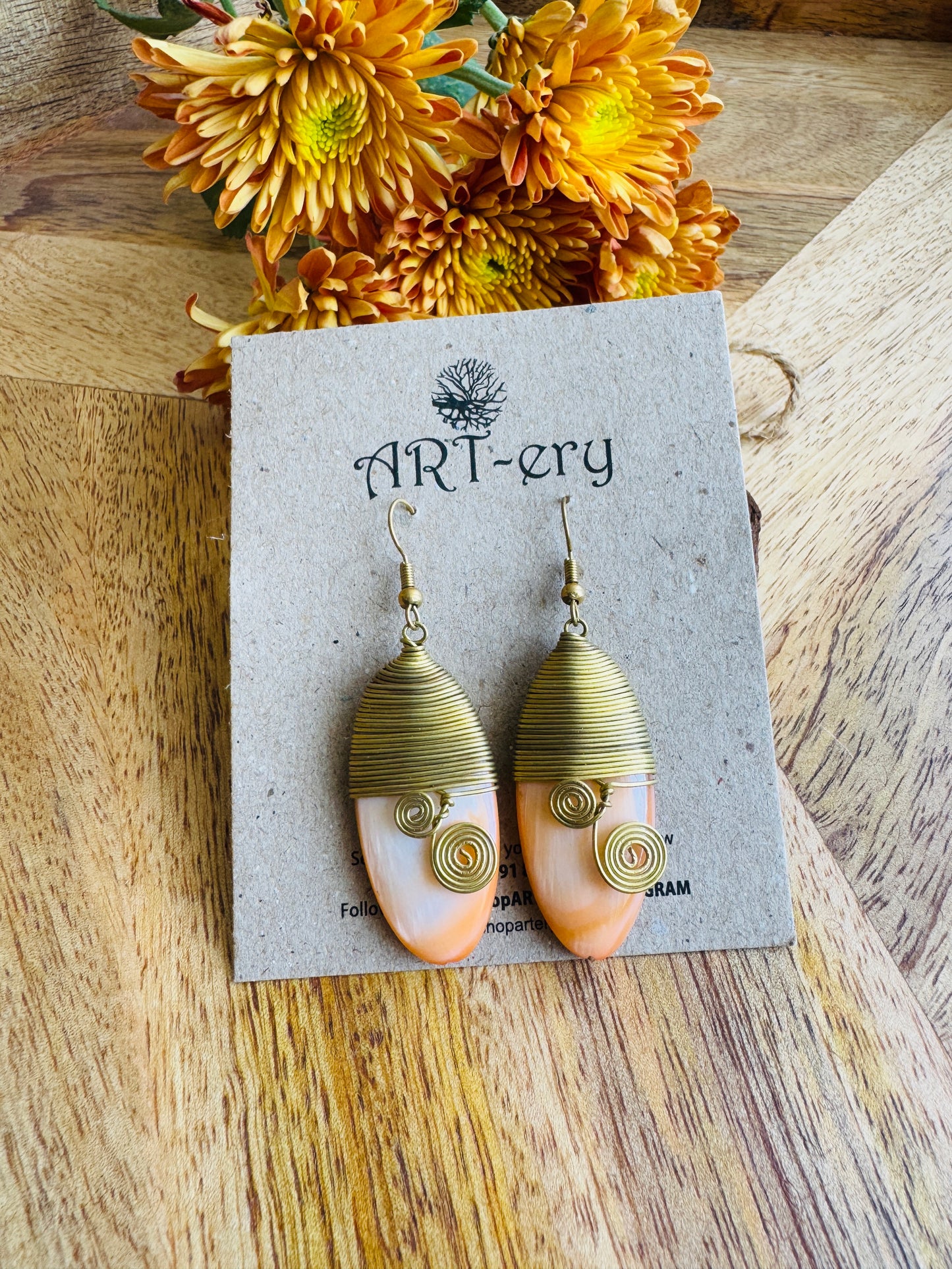 Far East collection - Stone and Wire earrings