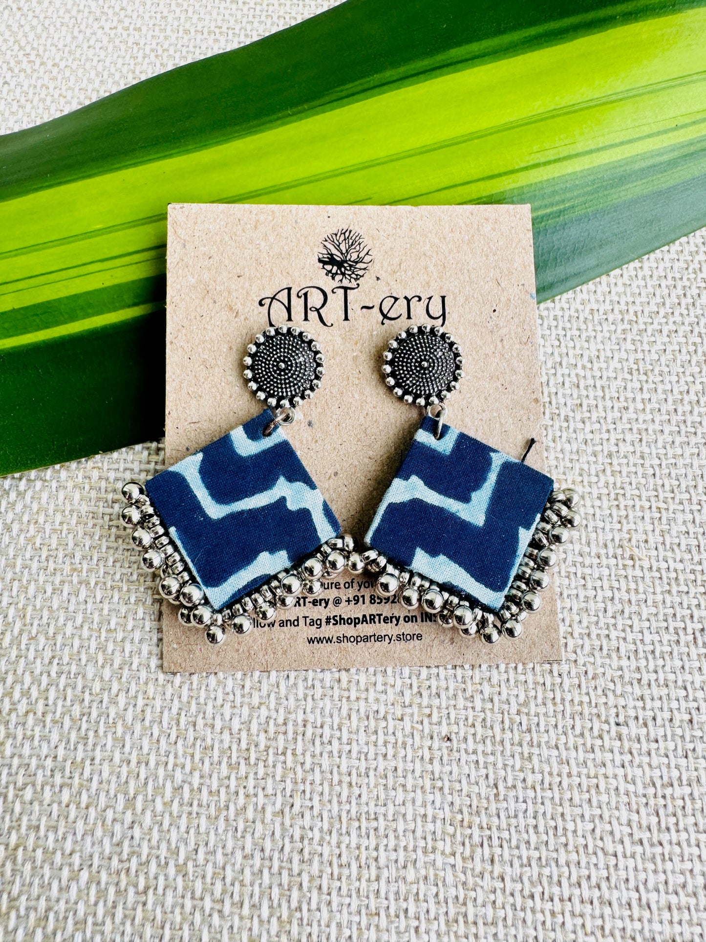Lightweight fabric earrings - Square indigo fabric