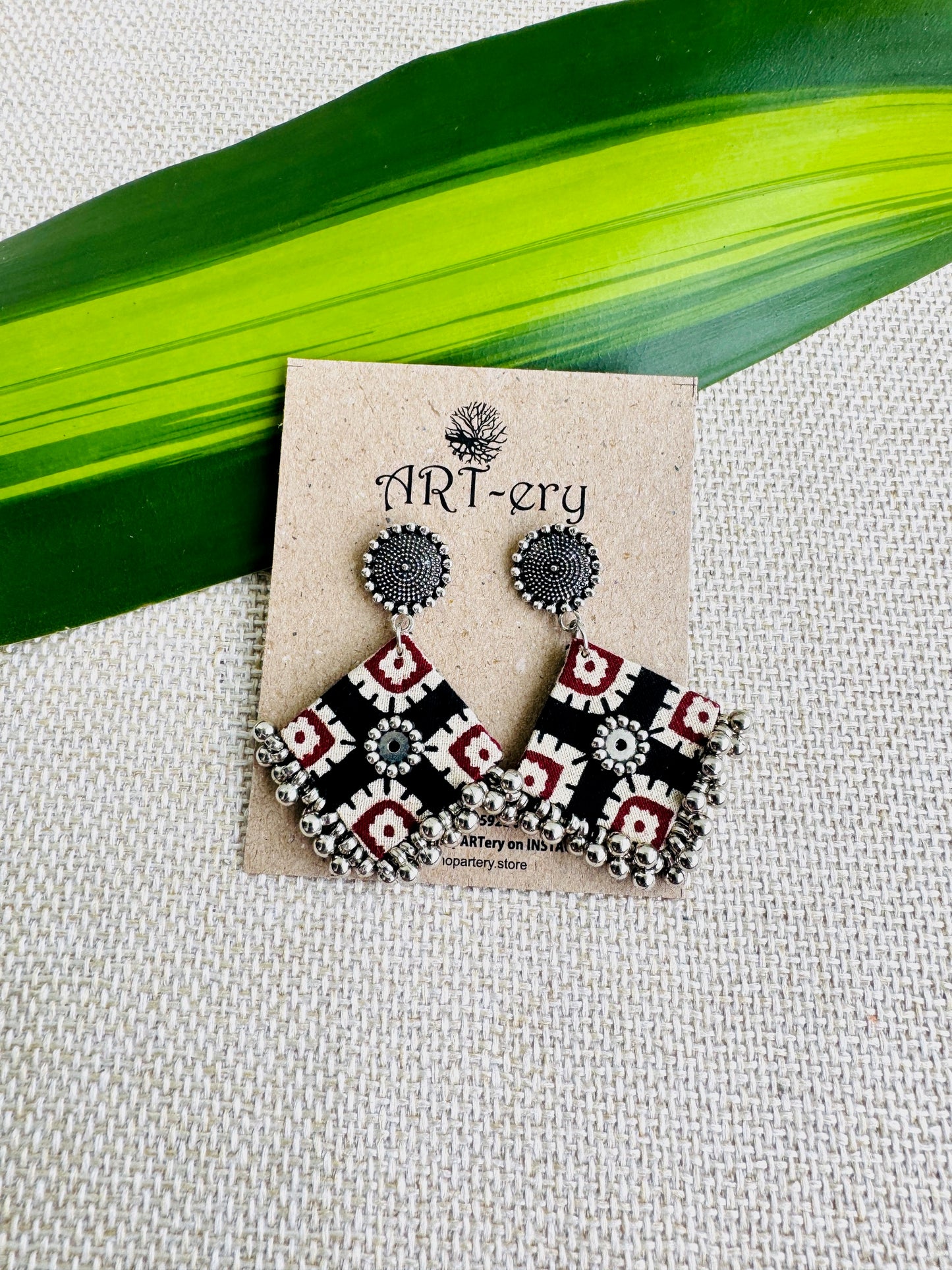 Lightweight fabric earrings - Square