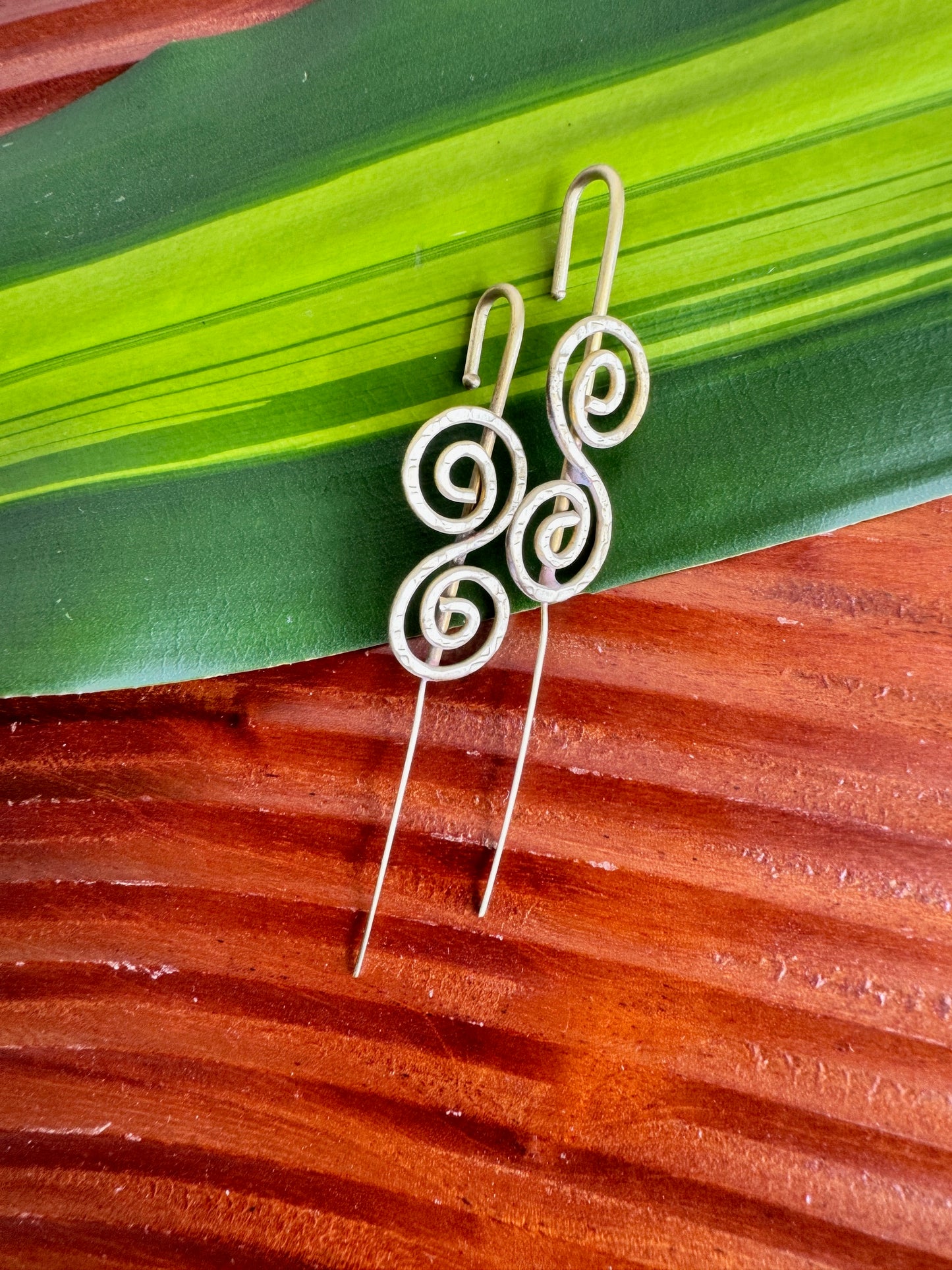 Big Spiral ear cuff