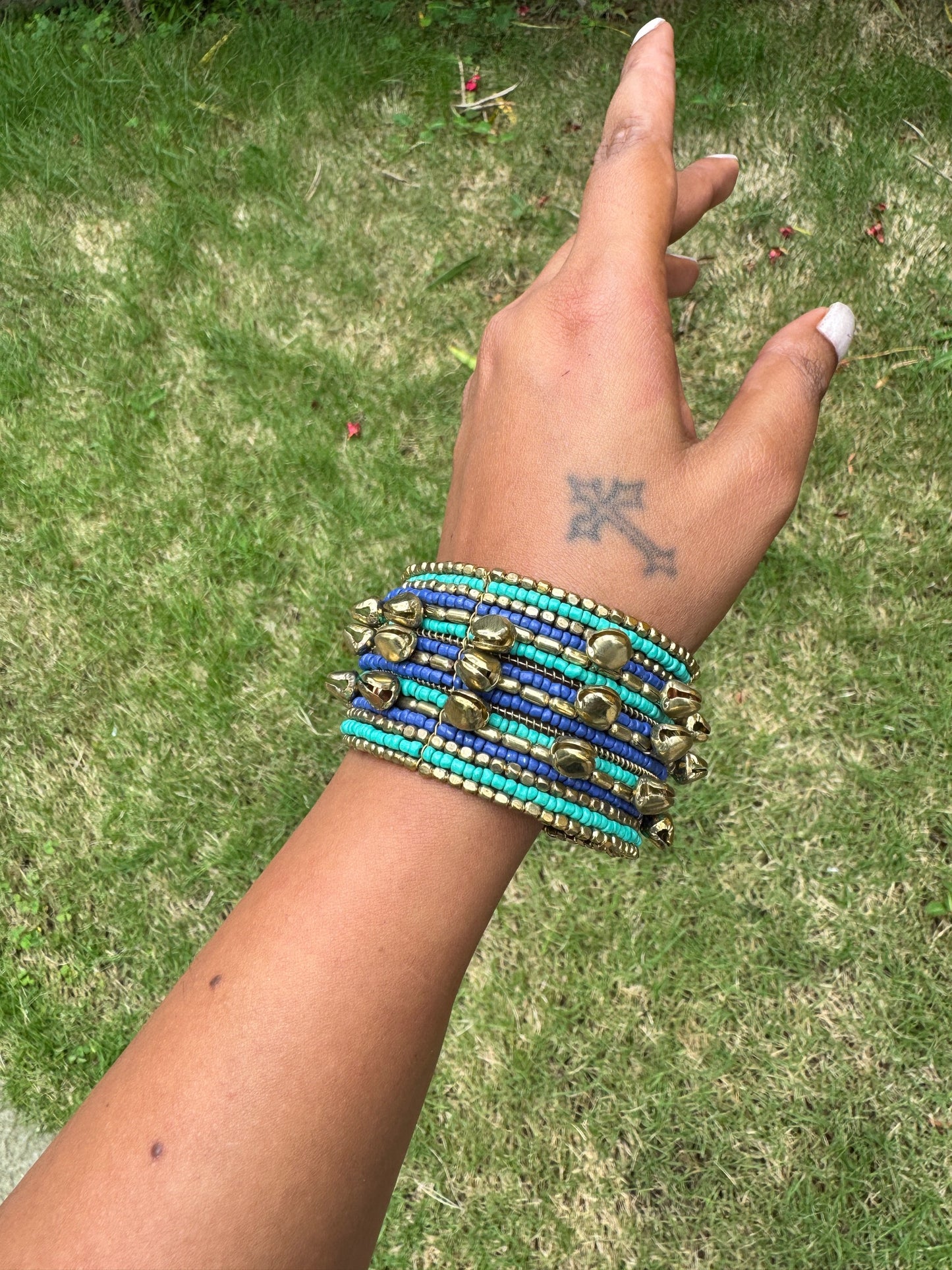 Broad beaded arm cuff with gunghroo - Teal