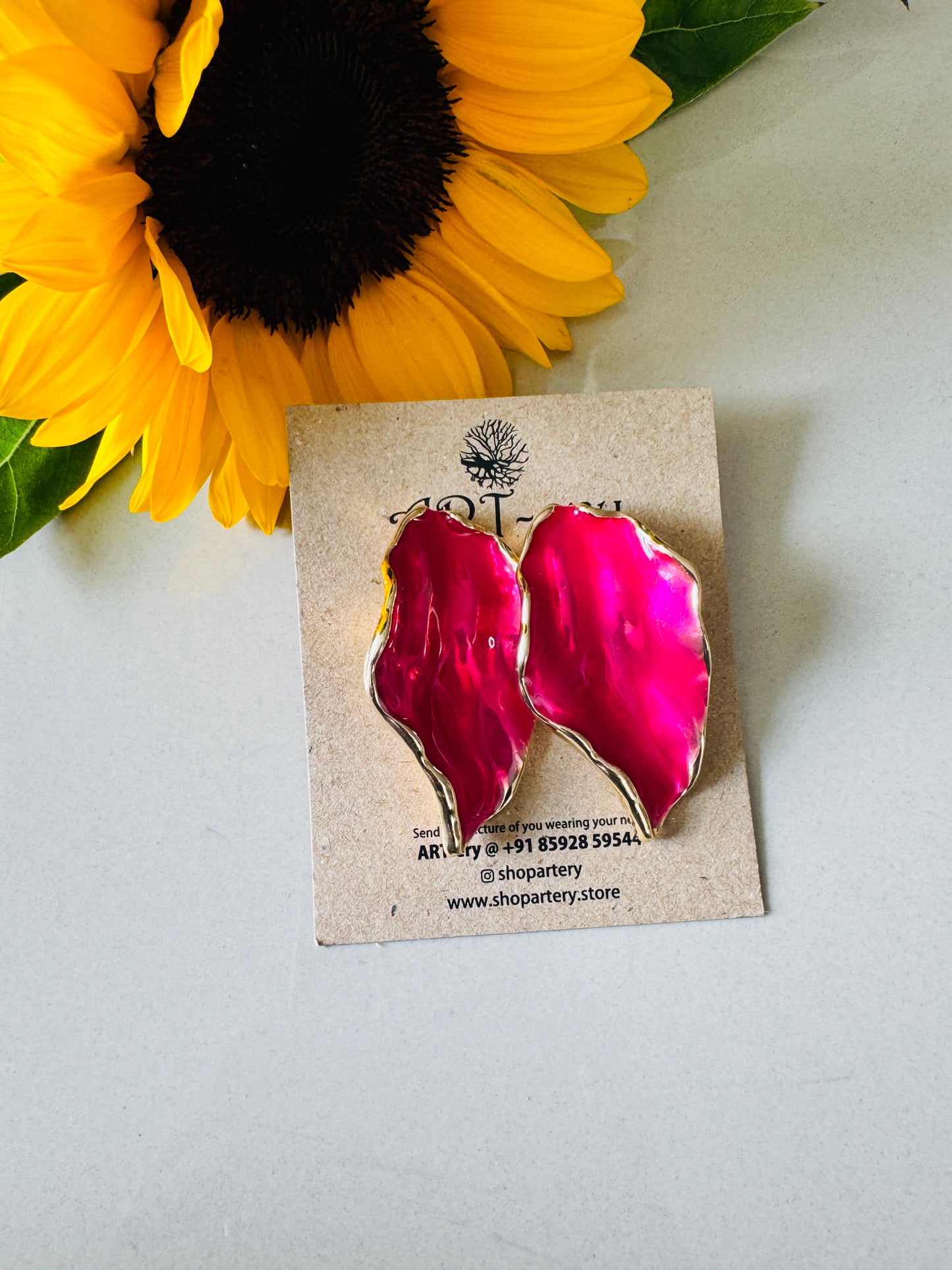 Anti tarnish statement floral stud - Bright pink petal