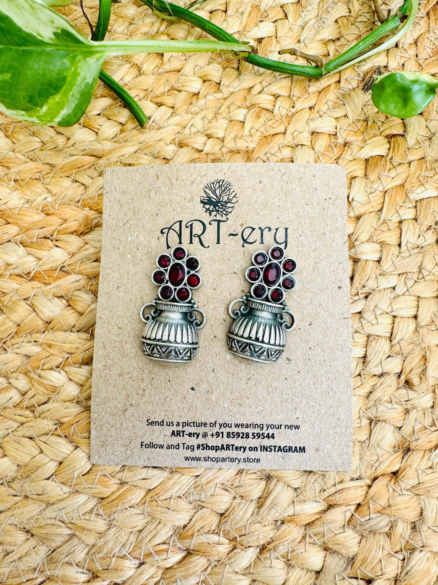 Pot and flower earrings from ART-ery - Red