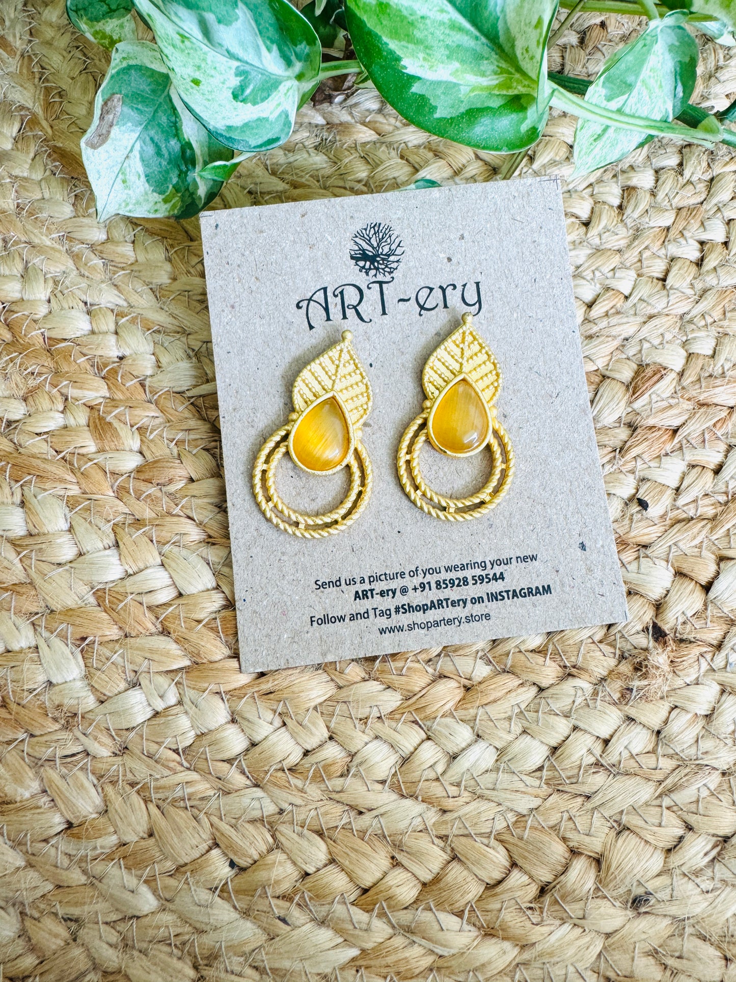 Gold matte finish earring
