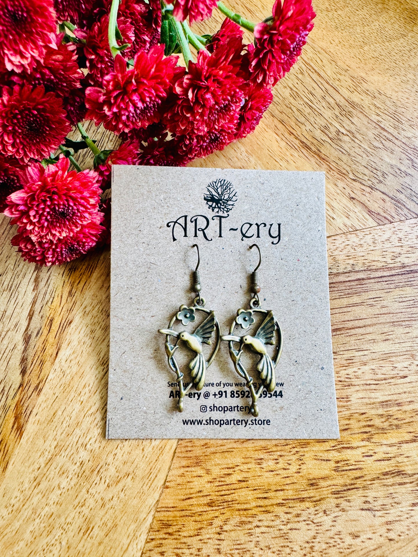 Miniature earring - Humming bird