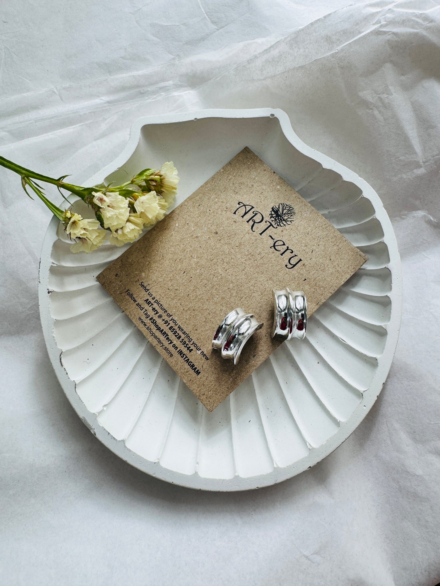 Golden interlinked circles Earrings