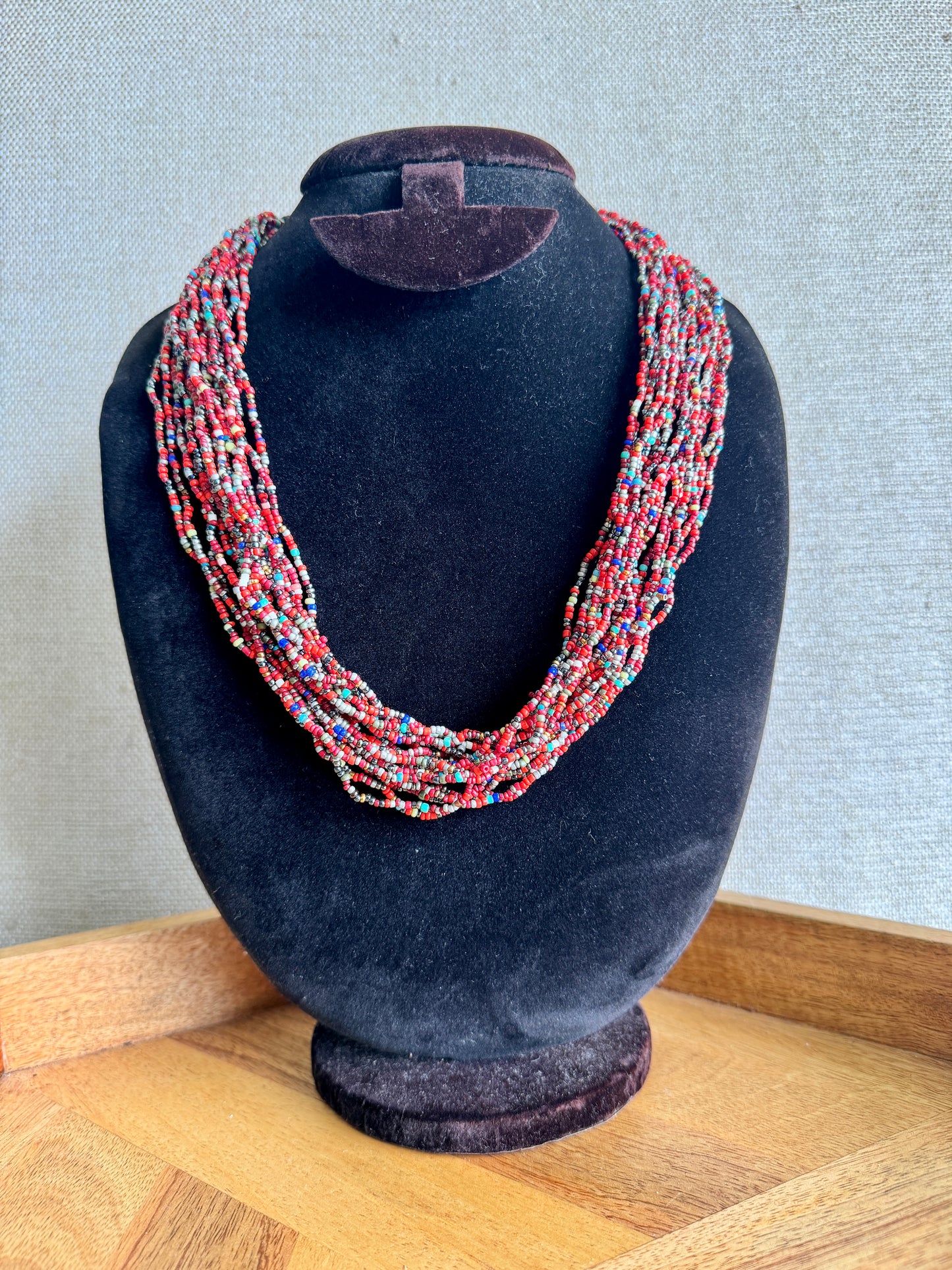 Sugar bead cluster multi layer necklace - Red