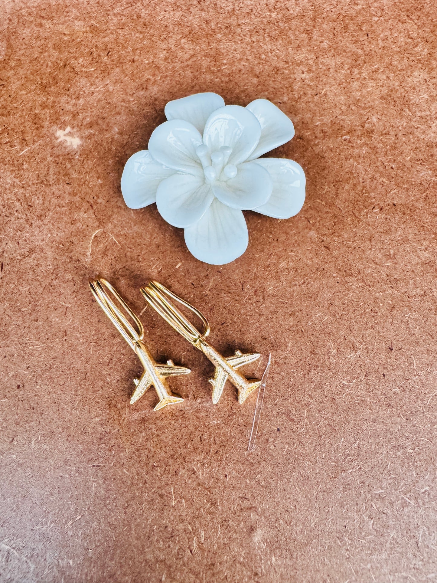 Brass ear cuff - Aeroplane clip on