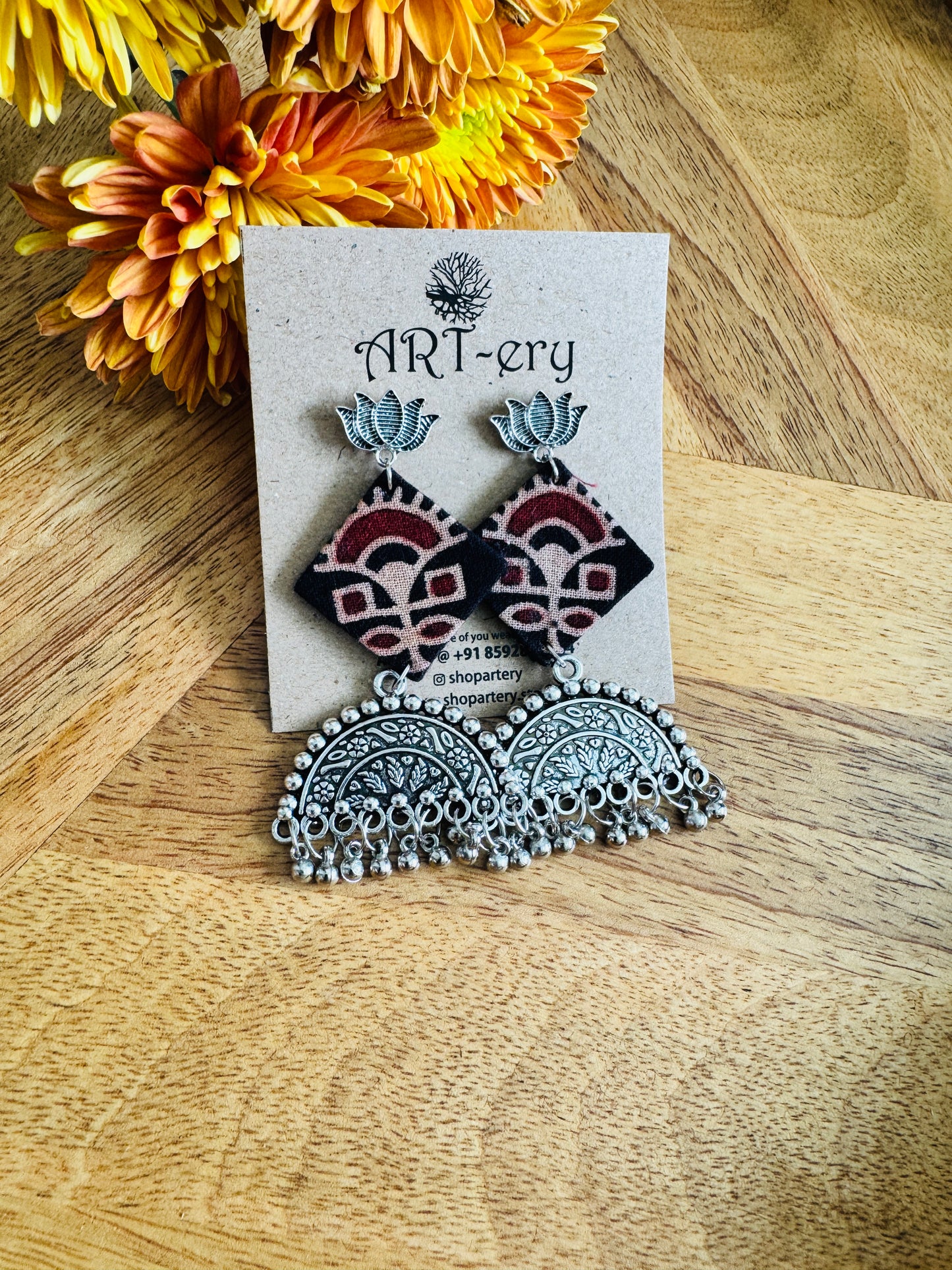 Lotus square fabric earrings