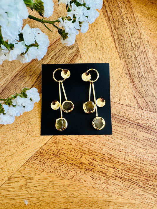 Circular yellow stones and brass circles