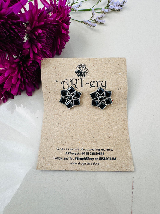 Star shaped floral design - Black