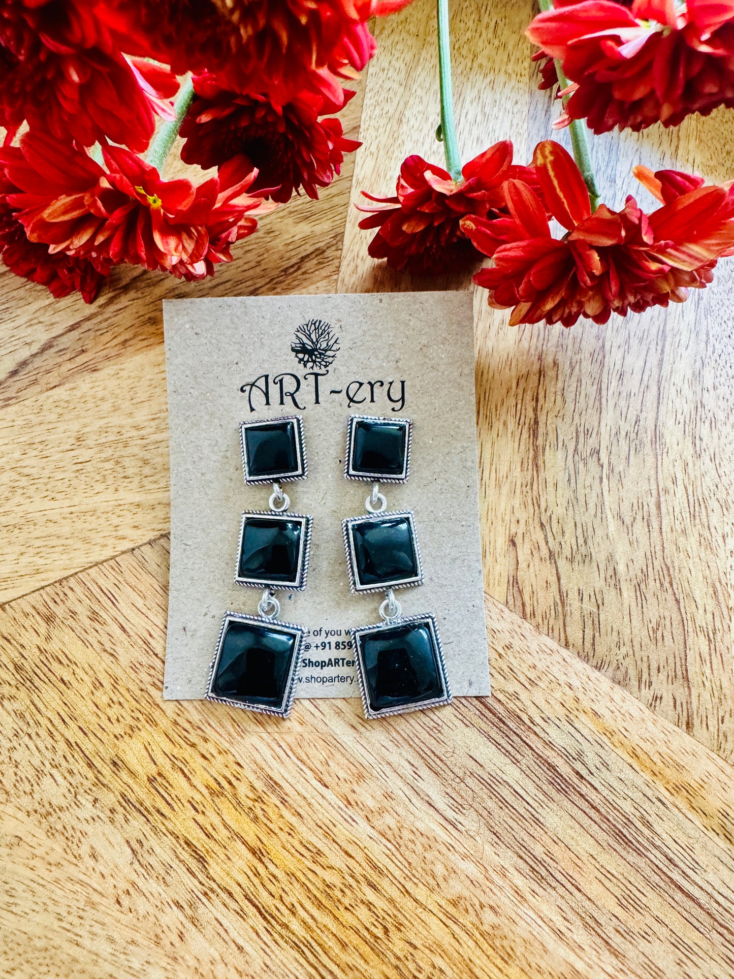 Triple Square earring - Black