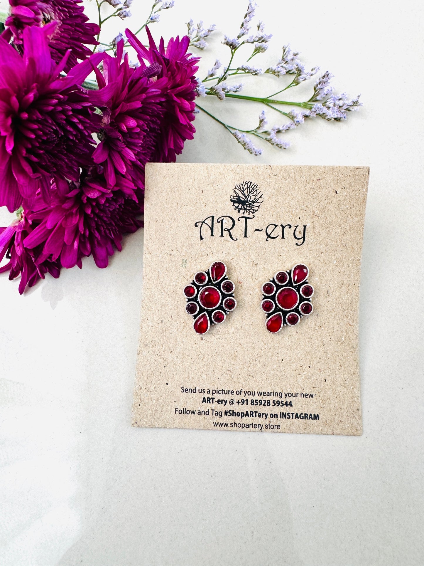 Diamond shaped oxidised silver stone earring - Red
