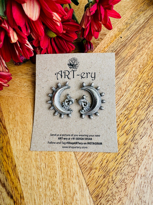 Matte moon earring