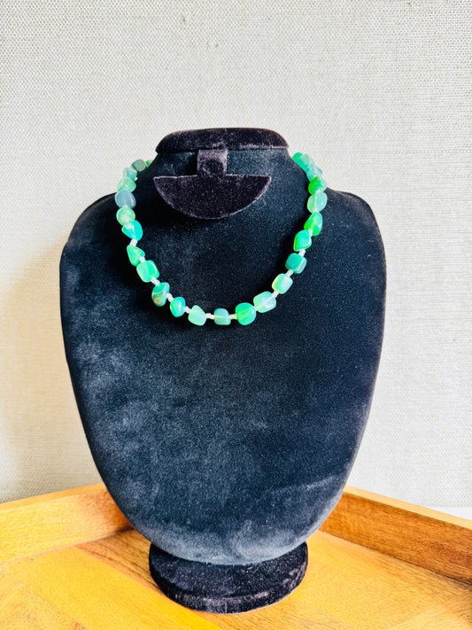 Short Natural Stone Necklace - Emerald