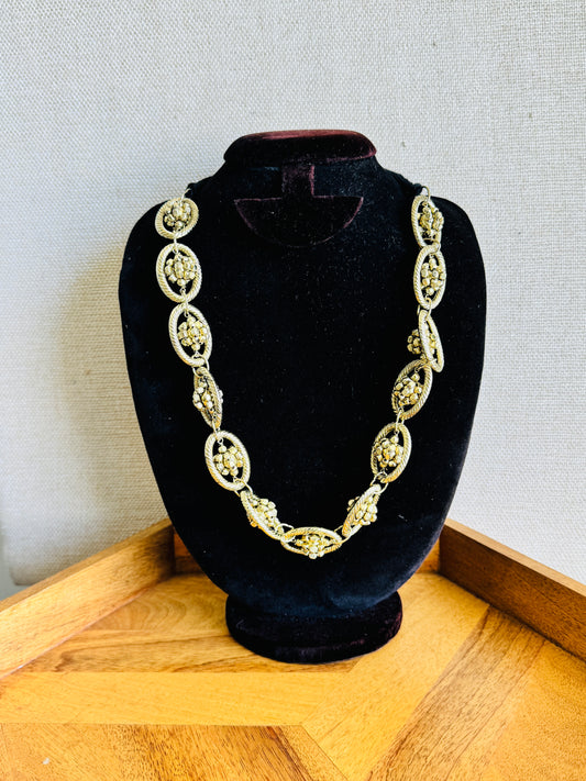 Statement metal necklace with adjustable cord - Gold Gungroo
