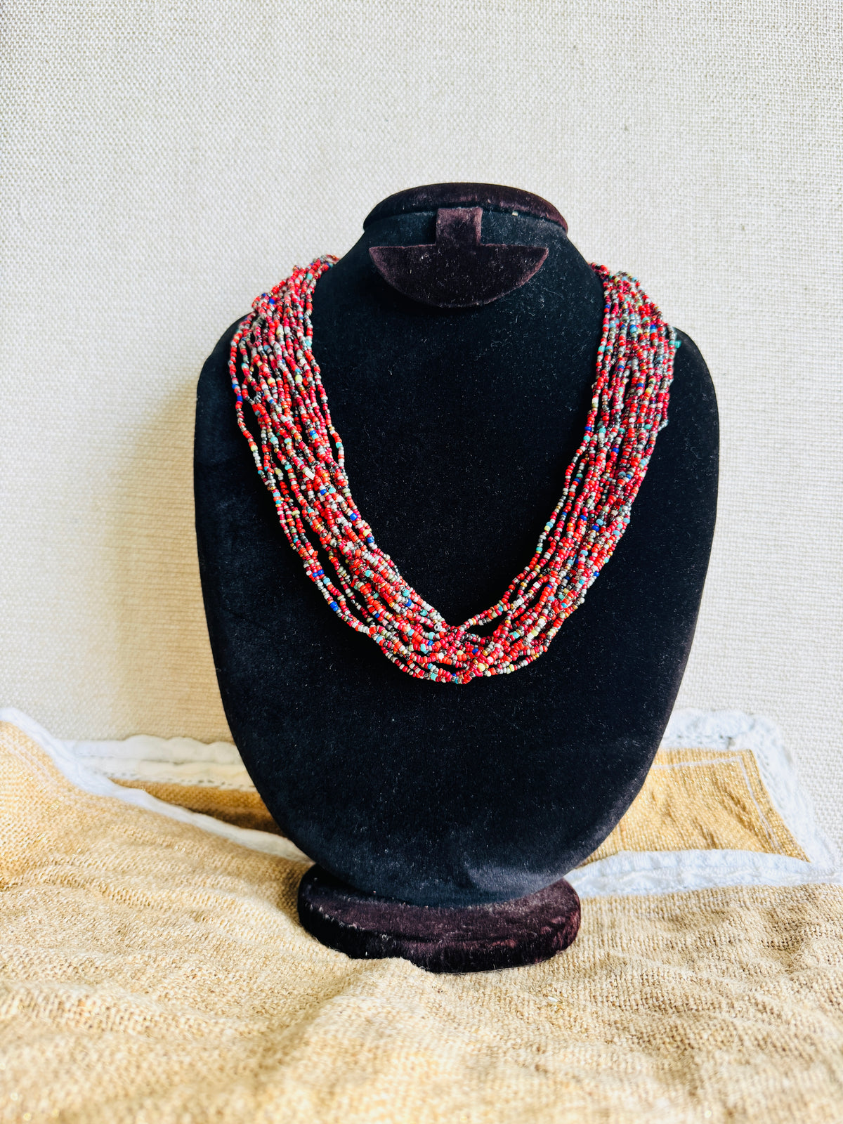 Sugar bead cluster multi layer necklace - Red