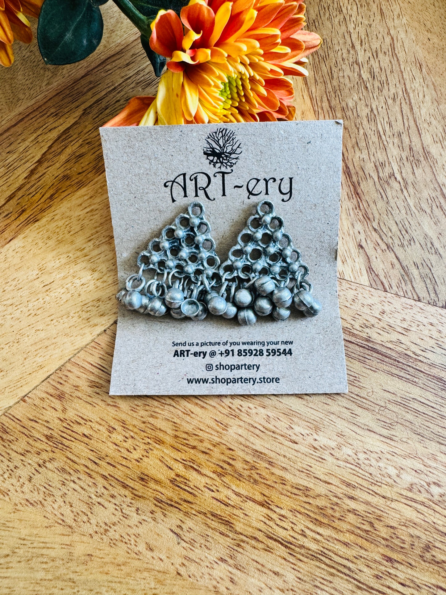 Gungroo earrings