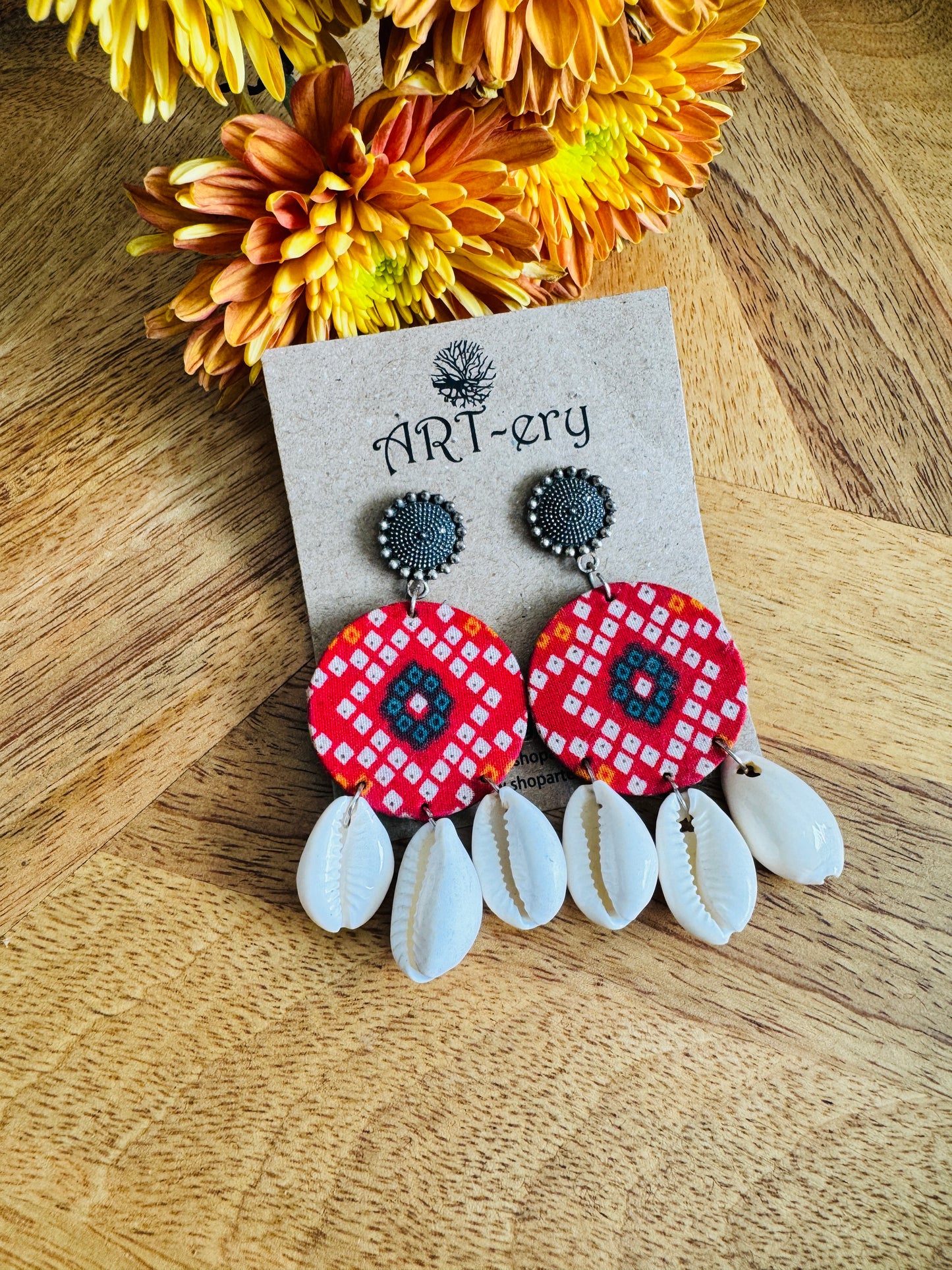 Red bandhini silver fabric earrings with shells