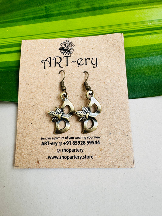 Masquerade earrings