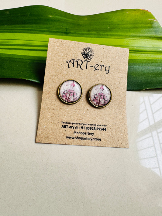 Resin ear stud - Dress