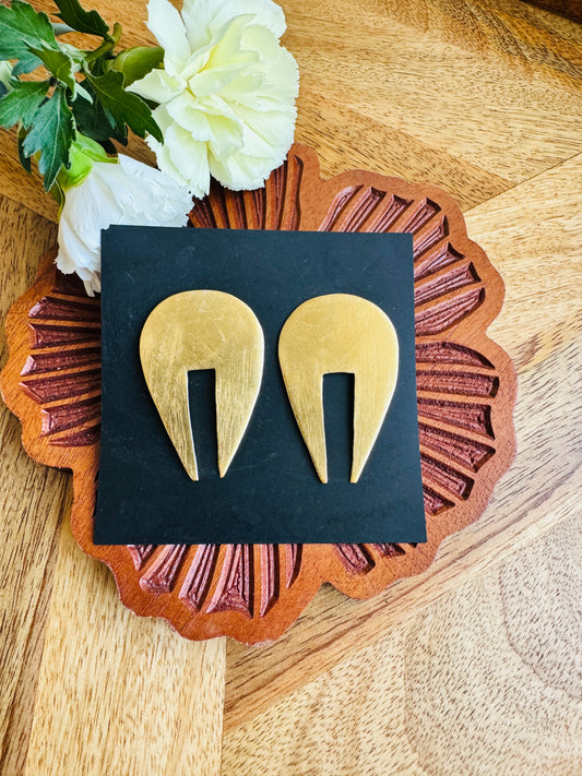 Handcrafted brass earring - Bold simple earring