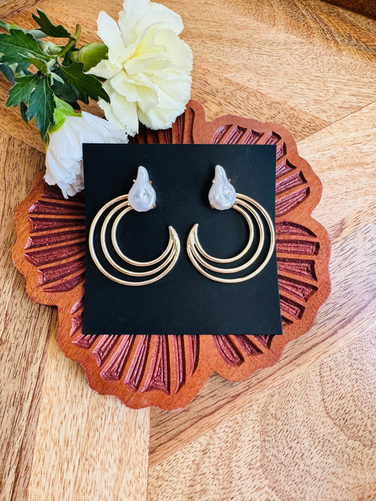 Handcrafted brass earring - Asymmetrical  bold earring