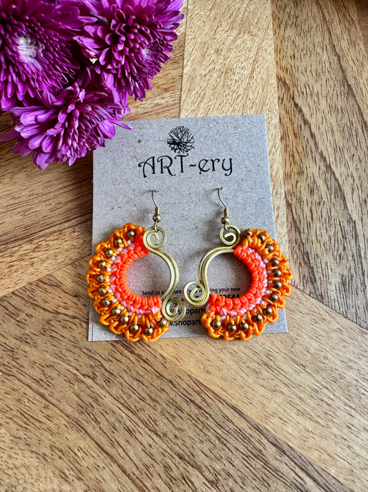 Handcrafted beaded earrings - Orange