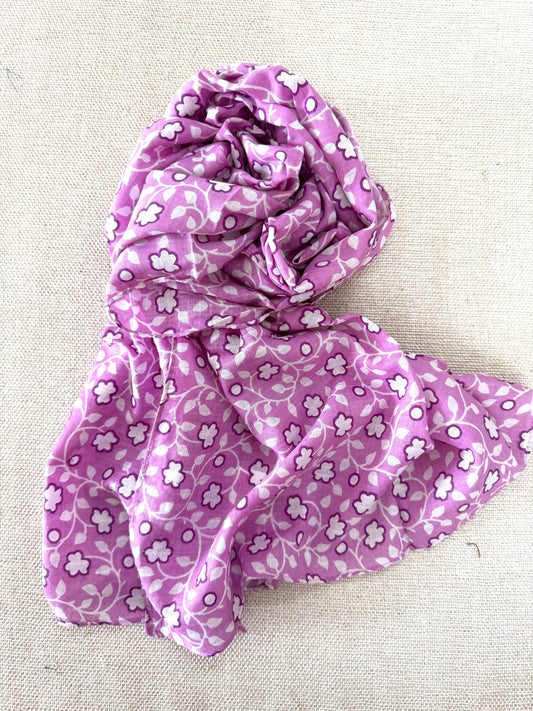 Lightweight Printed Poly-Cotton Scarf for Women Lavender