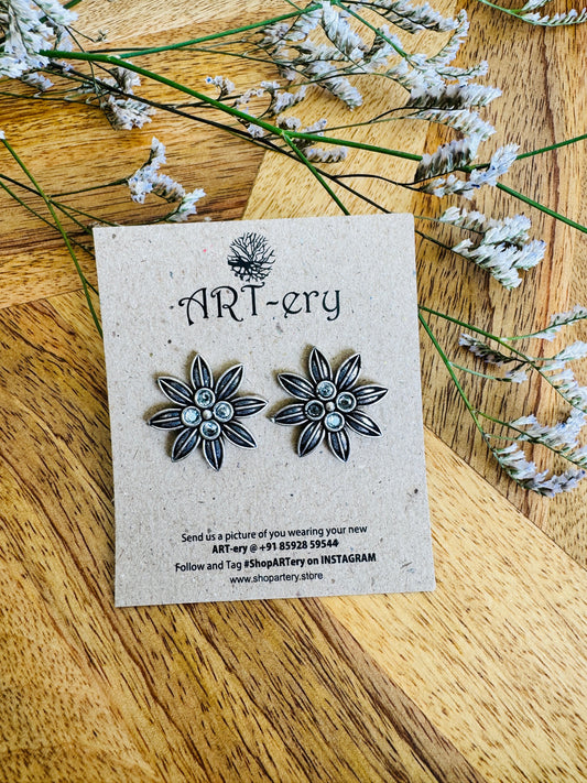 Oxidised silver flower stud - White