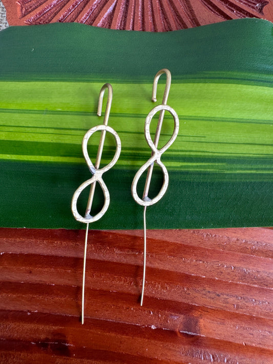 Big infinity ear cuff