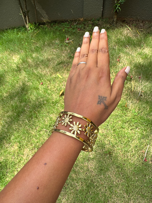 Flower band arm cuff - Gold