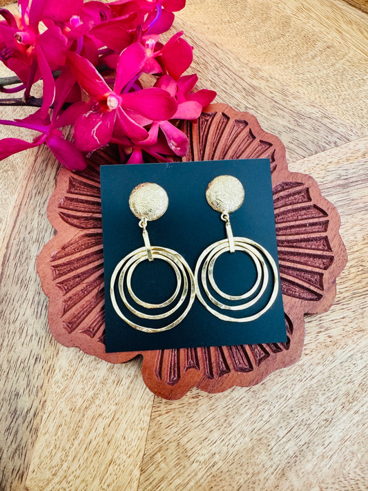 Brass earrings with - Loops and Patterns