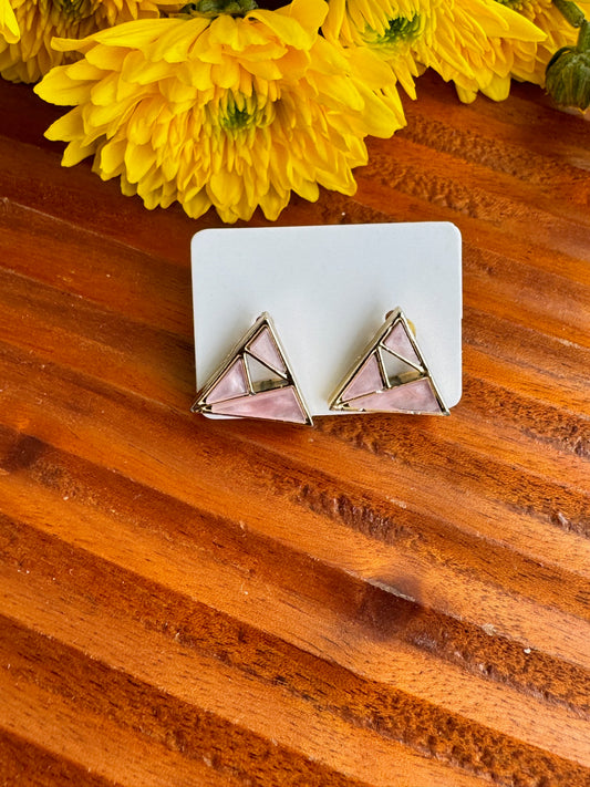 Triangle peach ear stud