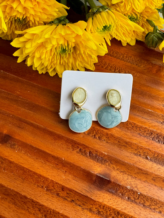 Powder blue ear stud