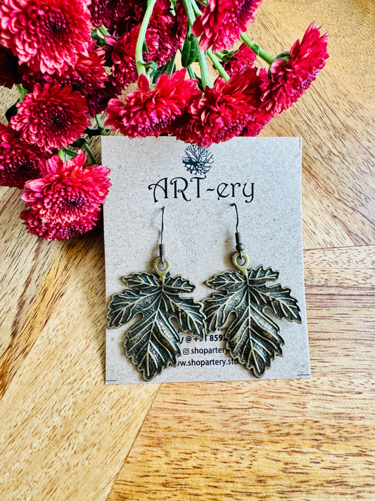 Miniature earring - Autumn leaf