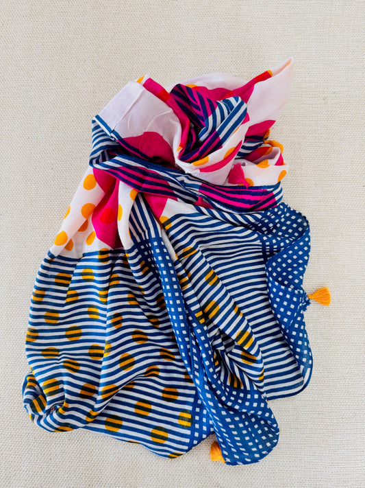 Lightweight Printed Poly-Cotton Scarf for Women Pastel scarf  - Tassels