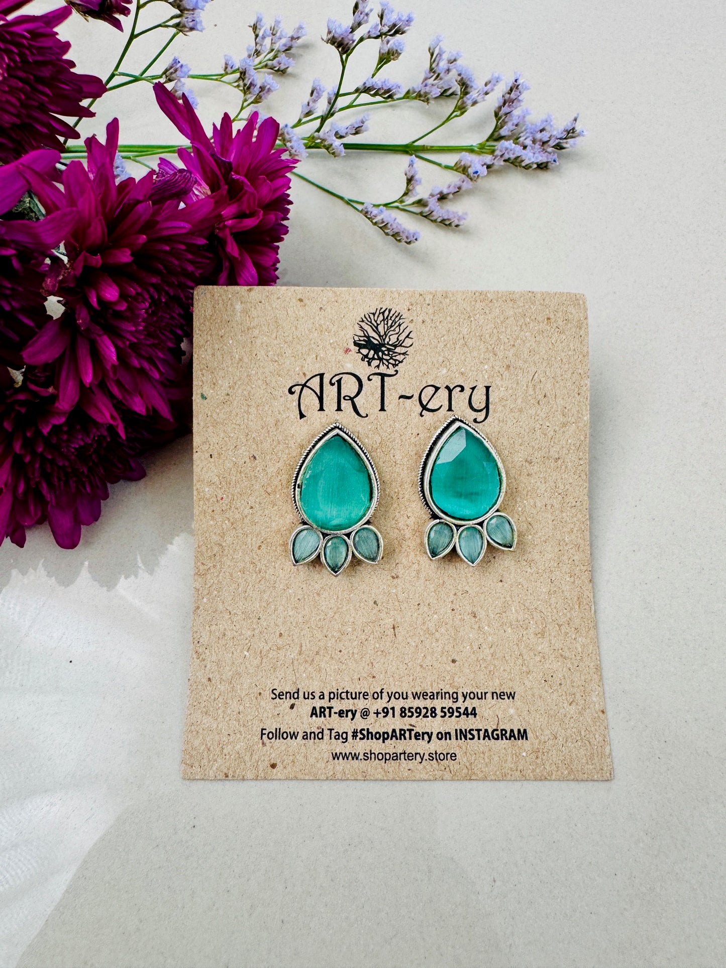 Big stone earring  - Light green