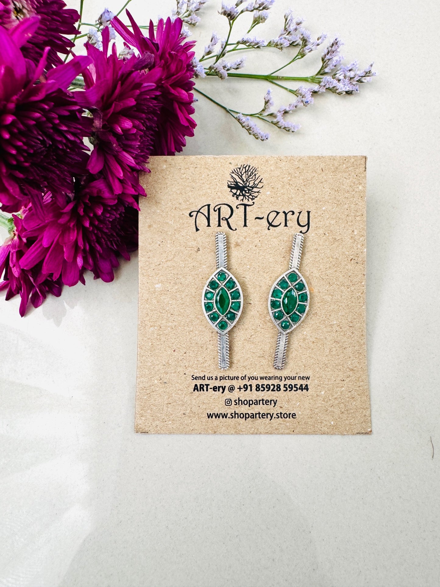 Long oxidised silver lightweight earring  - Green