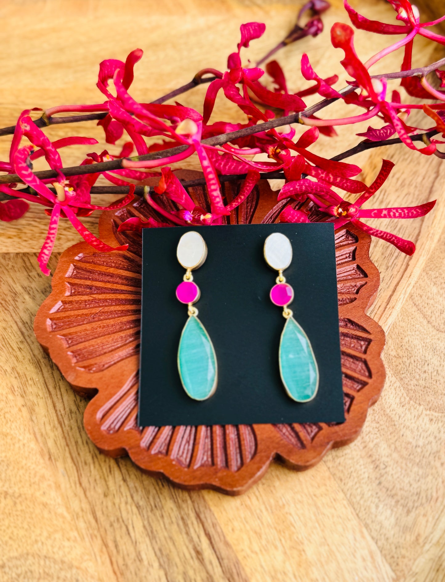 Natural stone brass earring