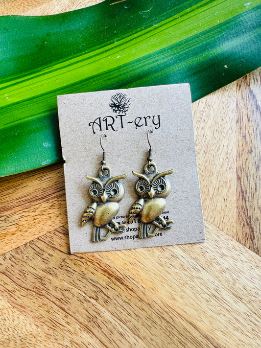 Miniature earring - Glossy owl