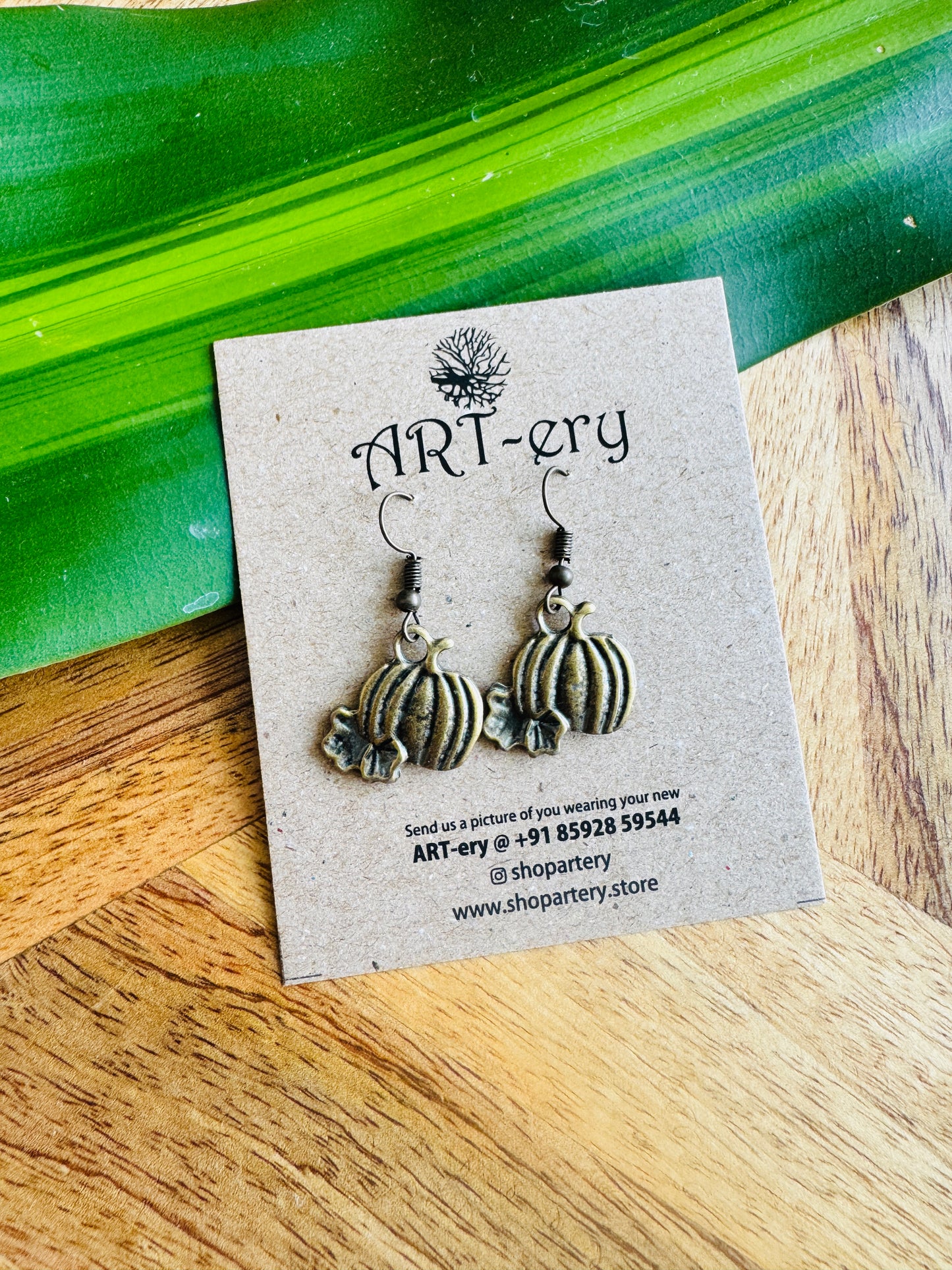 Miniature earring - pumpkin earring