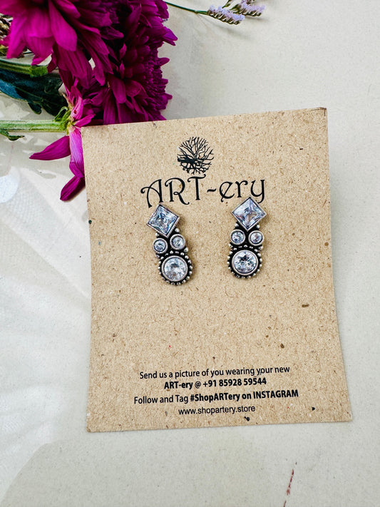 Classic oxidised silver earring  -  White