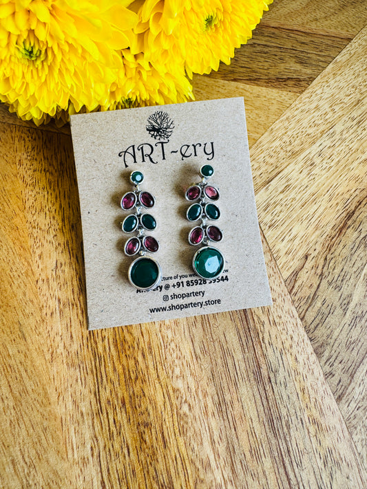 Statement drop earrings - Red and green