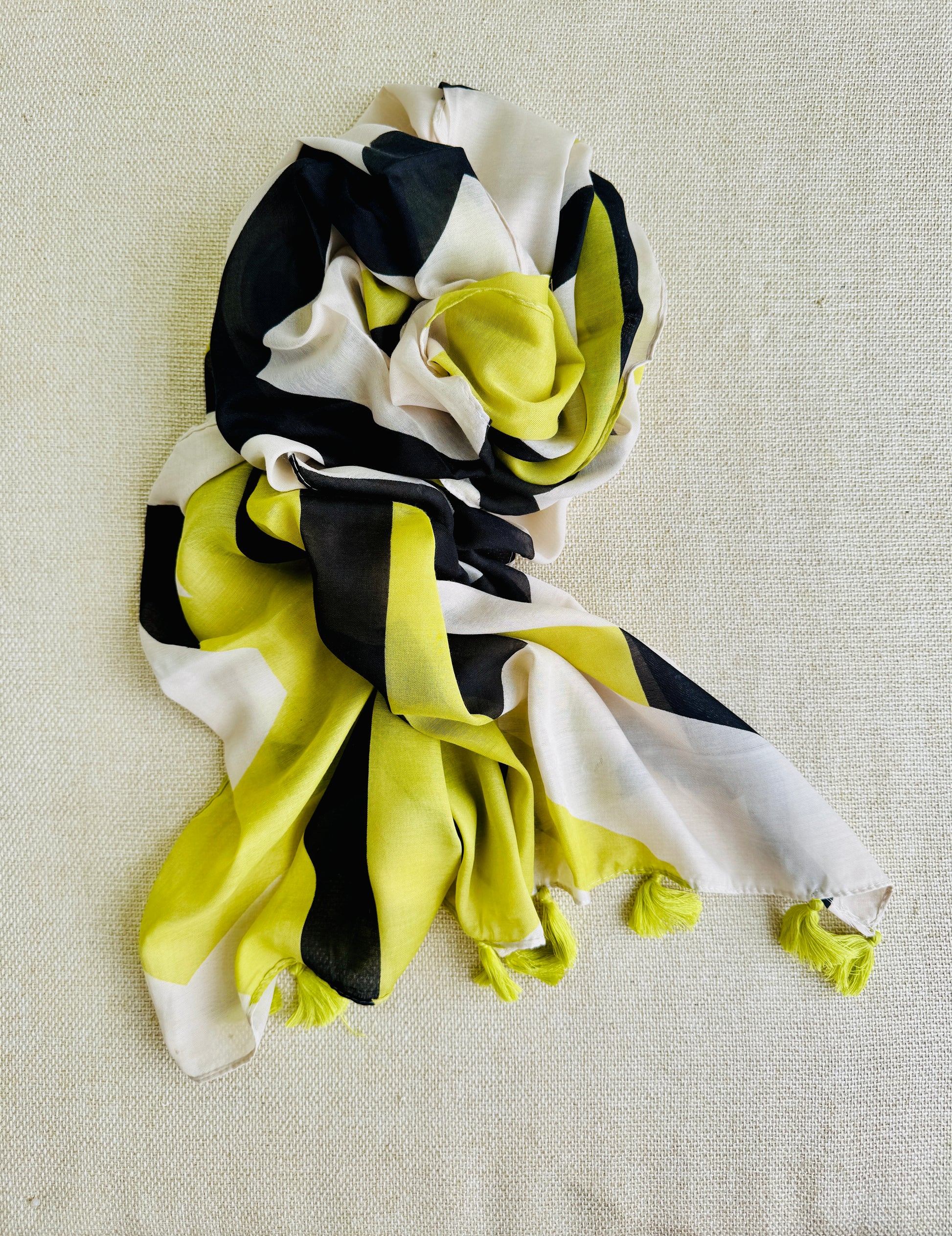 Affordable scarfs in Trivandrum