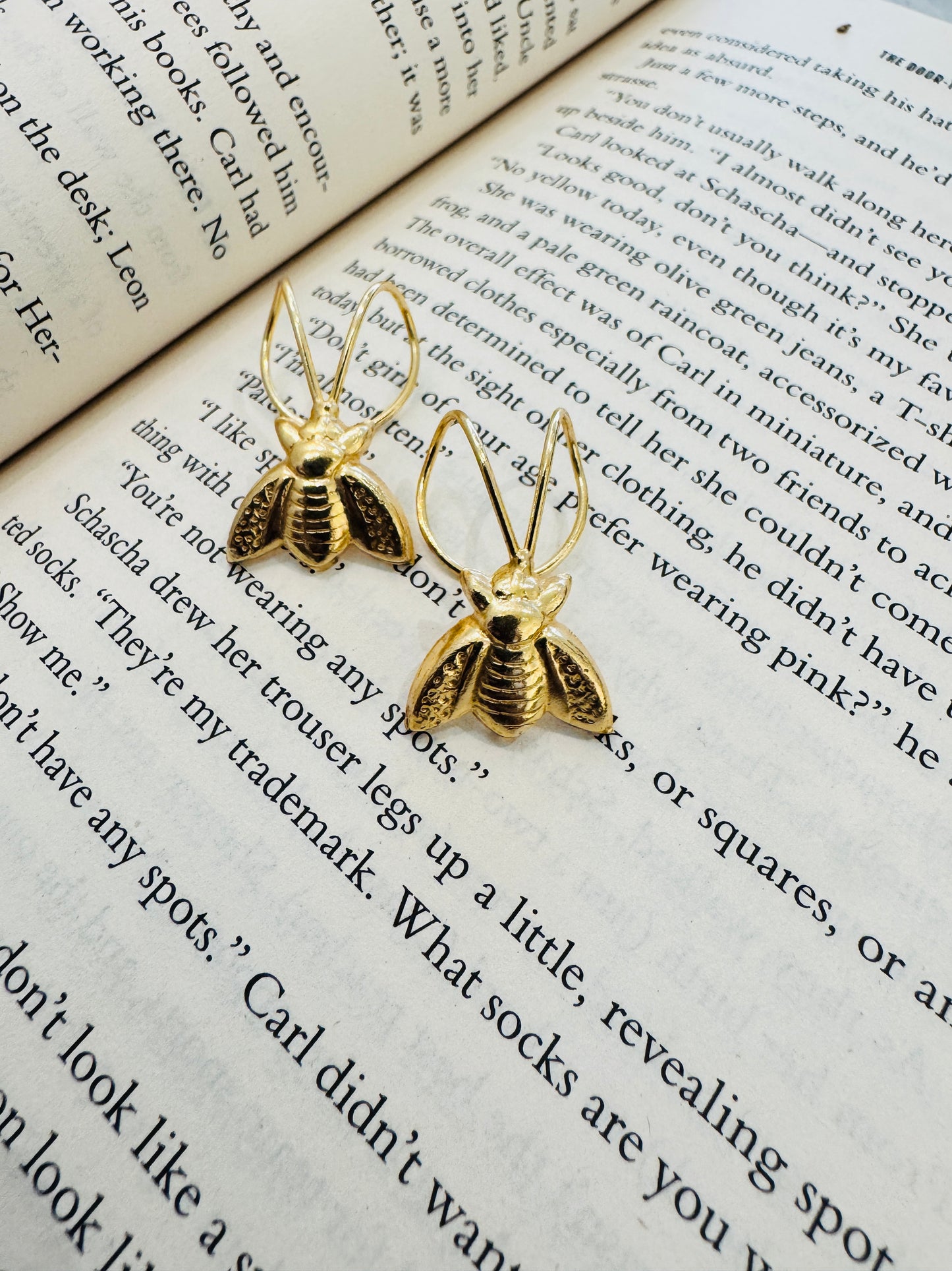 Brass ear cuff - fly clip on
