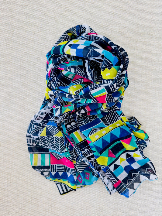 Lightweight Printed Poly-Cotton Scarf for Women Light color
