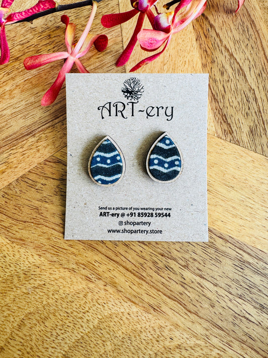 Lightweight fabric stud with wooden detailing - Tear Drop indigo